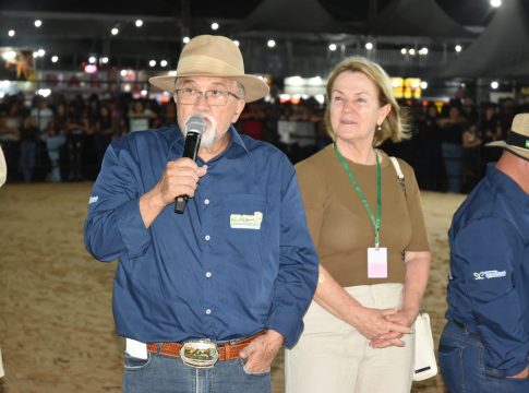ABERTURA OFICIAL DO RODEIO E SHOWS COM AS DUPLAS GIAN & GIOVANI E MATHEUS E LORENZO MOVIMENTOU O SEGUNDO DIA DA EXPOIGUATEMI 2026.