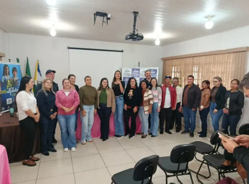 Secretaria de Educação de Paranhos realiza visita técnica em Japorã para fortalecimento da educação indígena