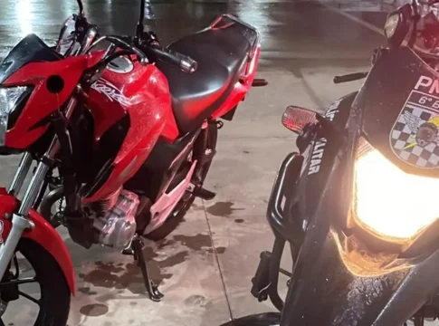 Sem CNH, jovem é preso após sofrer queda de moto durante perseguição em Corumbá