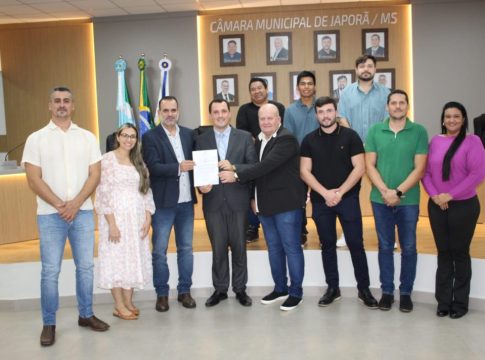 Câmara de Japorã homenageia o Pastor Marcos Valter com Moção de Aplausos