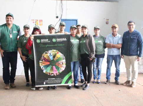 Curso de beneficiamento da mandioca traz qualificação ao Assentamento Pedro Ramalho