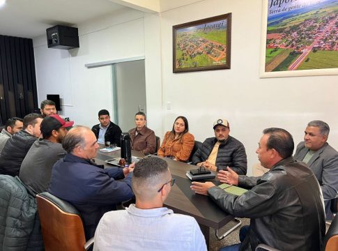 Governo de Japorã e Sebrae definem estratégias para implantação da Feira do Produtor