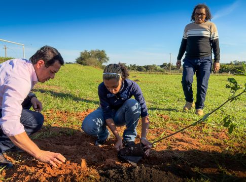 Naviraí inicia 22ª Semana do Meio Ambiente unindo debates a ações práticas