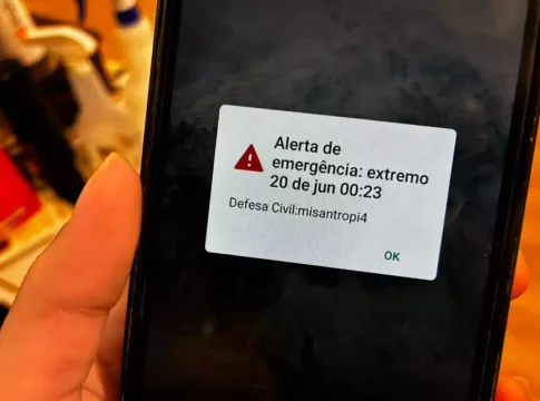 Ataque hacker envia alerta extremo de “misantropia” para celulares