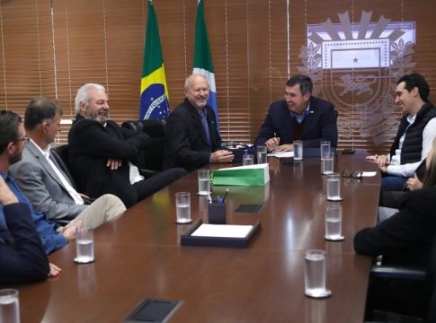 Educação financeira, cooperativismo e protagonismo juvenil ganham espaço nas escolas estaduais