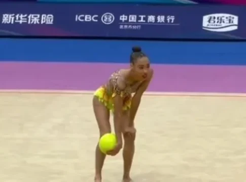 Ginasta brasileira passa mal em apresentação no Mundial de Ginástica Rítmica