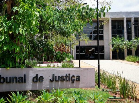 Fim da terra sem lei? TJMS condena plataforma a pagar R$ 6 mil à mulher por conteúdo íntimo gerado por IA