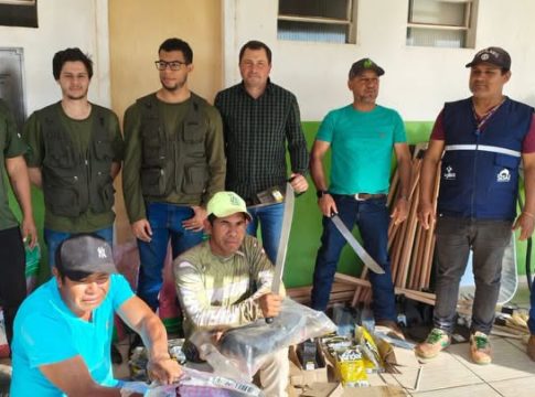 Apoio ao Produtor: Entrega de Ferramentas para o PAA Indígena