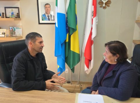 Vereador Gessé Ferreira reforça parceria com prefeita de Mundo Novo em busca de investimentos