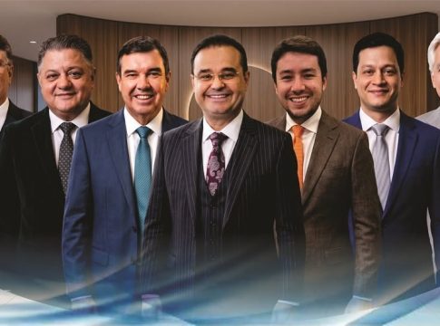 Pesquisa aponta reeleição de Riedel no primeiro turno
