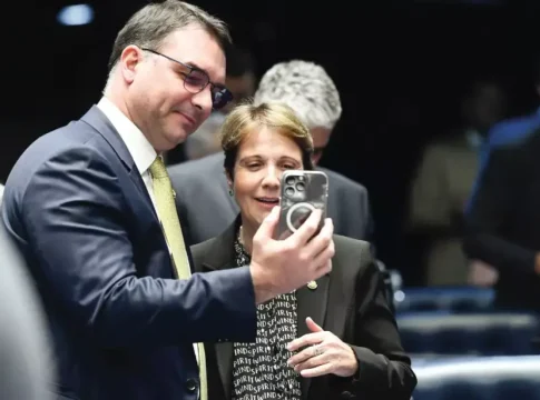 Presidente do PL deve convidar Tereza Cristina para ser vice de Flávio