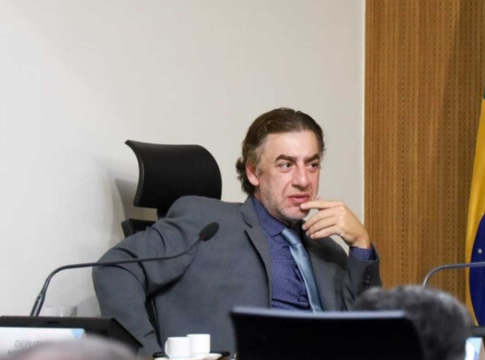 Ex-deputado estadual Neno Razuk é preso por entrada ilegal na Bolívia