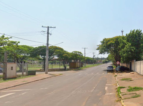 Casal é mantido amarrado por 2h30 durante assalto a residência em Naviraí