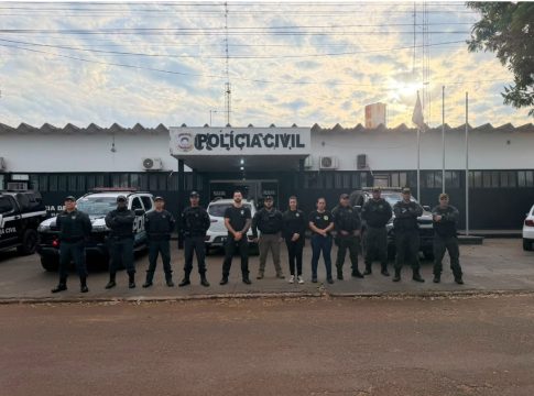 Polícia Civil de Eldorado apreende mais de 200 papelotes de cocaína, crack, maconha e duas armas de fogo