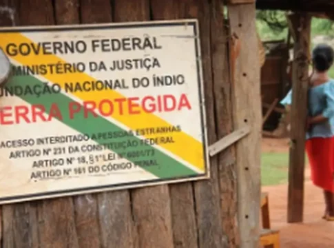 nterior Justiça proíbe fazendeiros de arrendar terra indígena para cultivo de mandioca… veja mais em https://www.campograndenews.com.br/cidades/interior/justica-proibe-fazendeiros-de-arrendar-terra-indigena-para-cultivo-de-mandioca