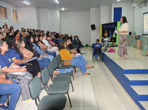 Professores da Rede Municipal de Ensino de Iguatemi participam de Jornada Formativa