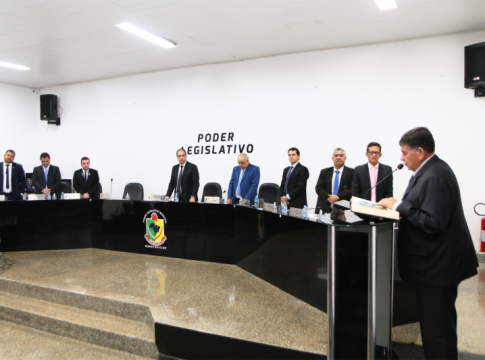Câmara aprova projeto que altera regras de progressão do magistério municipal