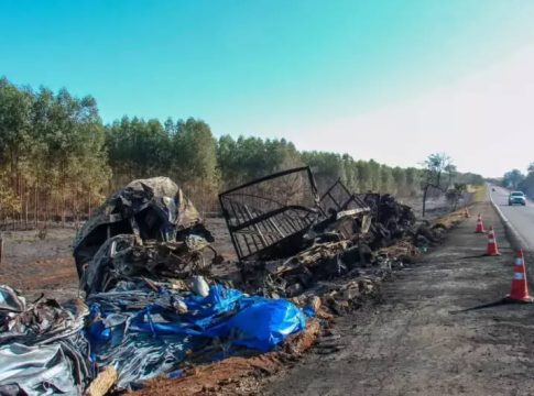 Acidente que matou quatro na BR-163 envolveu sequência de colisões após invasão de pista