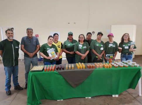 JAPORÃ: Senar realiza curso de conserva de frutas