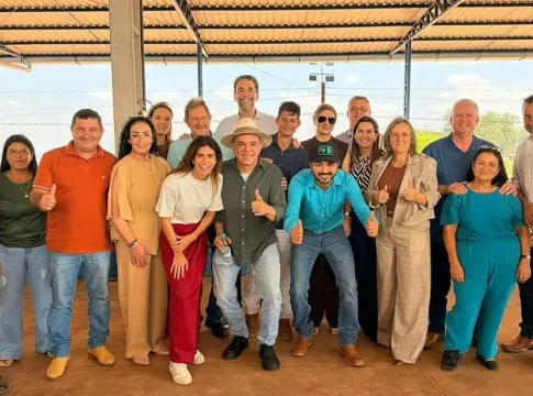 Em reunião na Itaipu Binacional, 12 prefeitos do Cone-Sul declaram apoio a Vander