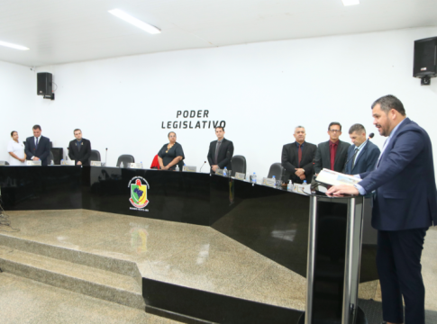 Câmara de Mundo Novo debate saúde, obras e denuncia imprudência em veículos oficiais