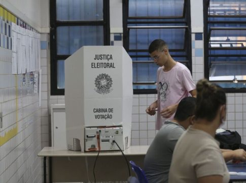 Eleitor tem até 3 de outubro para ativar e-Título antes das eleições