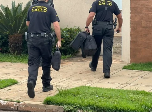 Infiltrados: alvos de operação, delegado e policiais civis desviaram carga de cocaína