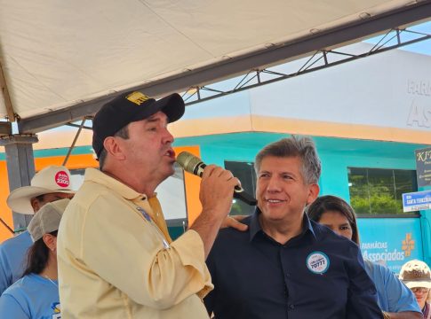 Governador pede apoio para reeleição de Lidio Lopes