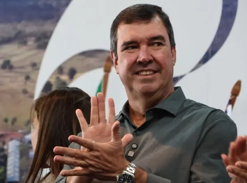 Riedel defende tornozeleira para agressores e reforço da rede contra feminicídios