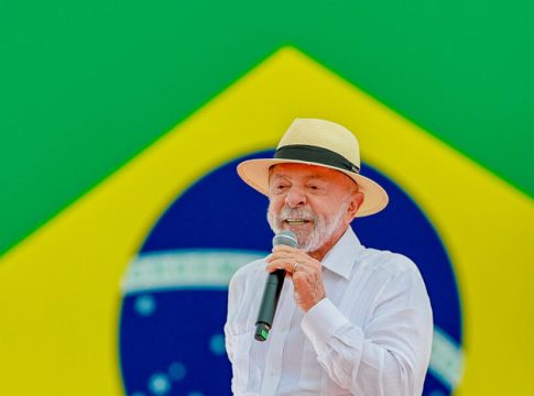 Lula repete que, se depender de sua vontade, acabará com as bets no Brasil