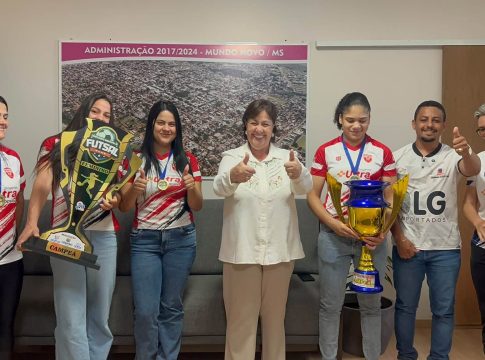 Futsal feminino é bicampeão de forma invicta em Itaquiraí com direito a goleada na final