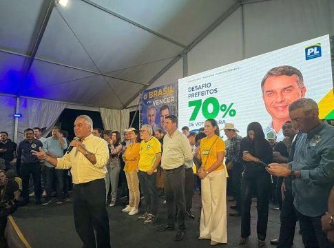 Riedel e Azambuja mobilizam prefeitos para ampliar votação de Flávio em MS