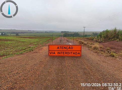 Município de Guaíra interdita trecho da Estrada Lagoa Porã após danos provocados pelas chuvas