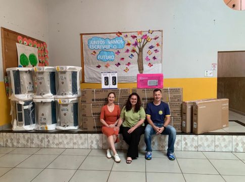 Secretaria de Educação de Iguatemi adquire material permanente para a Escola de Tempo Integral Tancredo Neves