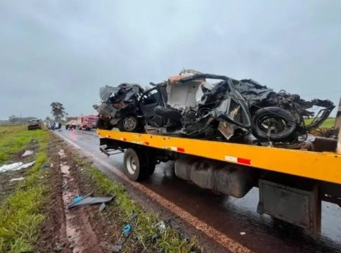 Tragédia na fronteira: identificado casal do PR que morreu na MS 164; jogador do Umuarama Futsal está na UTI