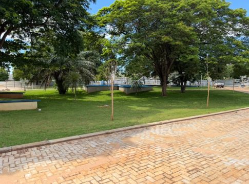 ITAQUIRAÍ: revitalizada, Praça Santos Tomazelli será entregue este ano