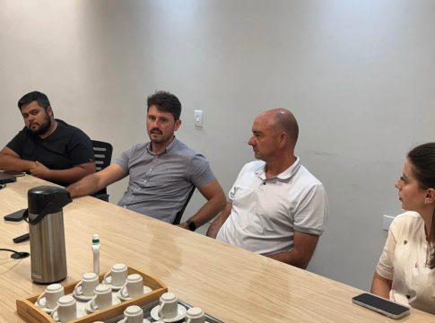 Prefeitura de Itaquiraí discute projeto da nova unidade de saúde para os PAs Tamakavi e Boa Sorte