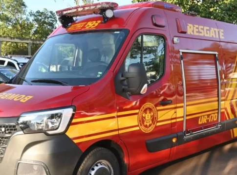 A caminho do trabalho, namorado encontra mulher morta em Campo Grande